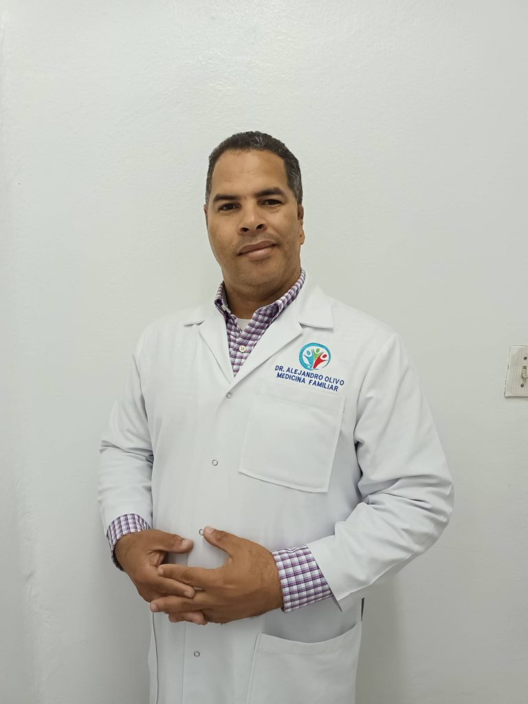 Dr. Alejandro Olivo